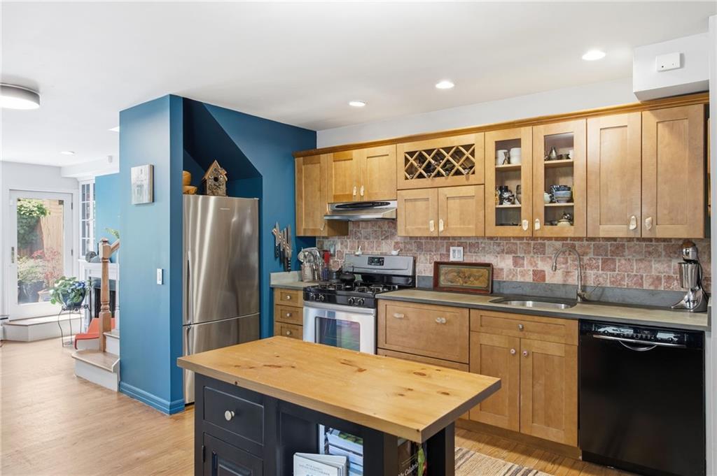 126 4th Place 2, Brooklyn, New York, 11231 image 7