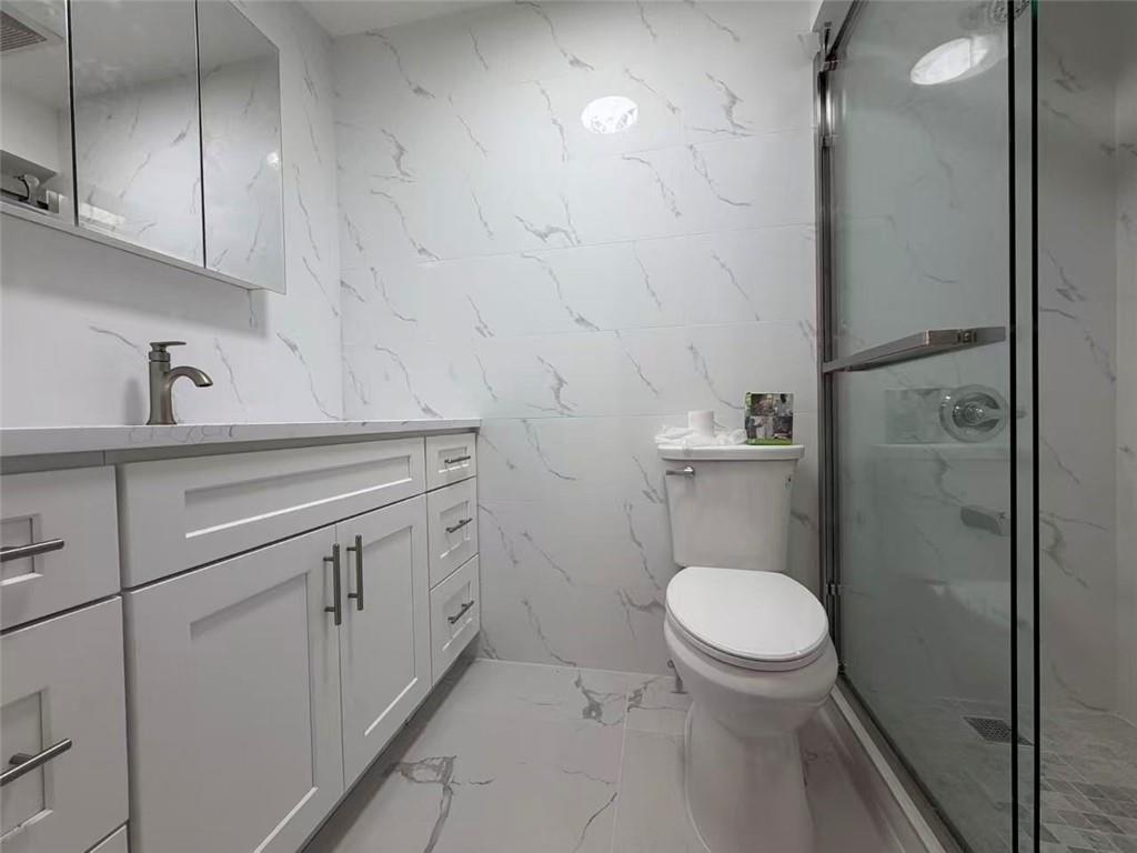 35 Hirsch Lane, Staten  Island, New York, 10314 image 12