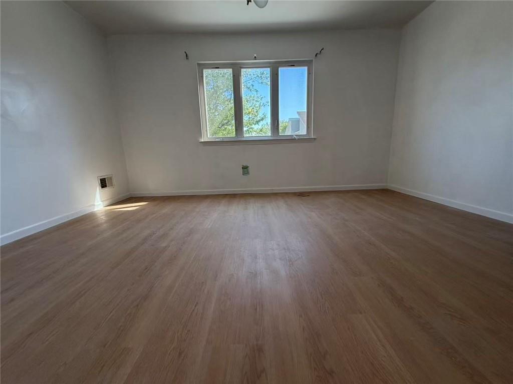 35 Hirsch Lane, Staten  Island, New York, 10314 image 9
