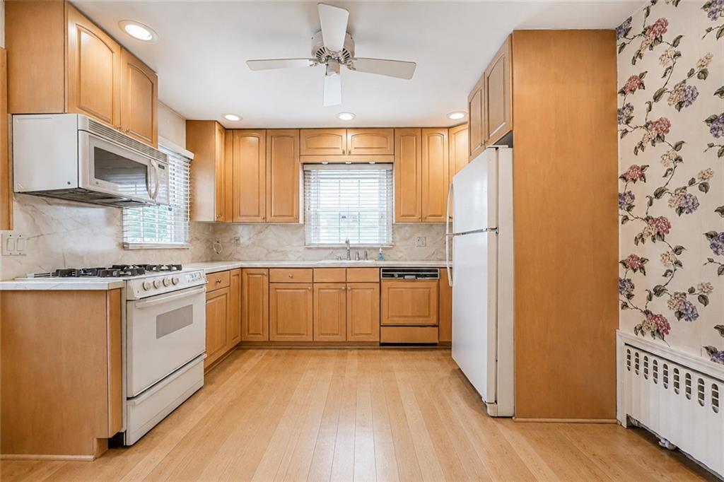 147 Byrne Avenue, Staten  Island, New York, 10314 image 9