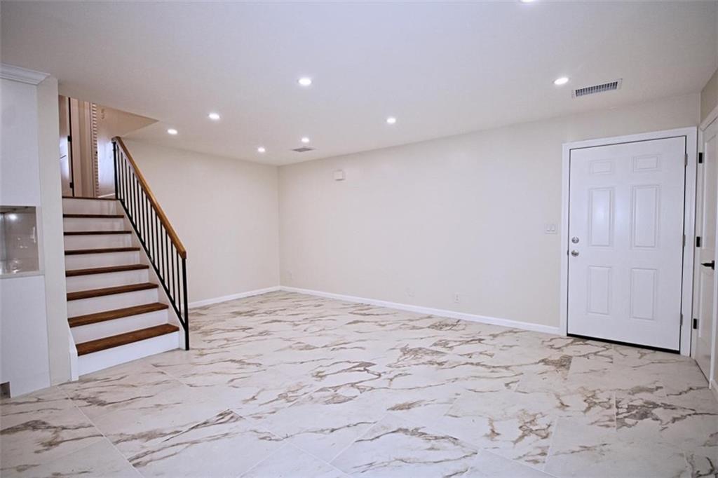 328 Timber Ridge Drive 1 Image 2