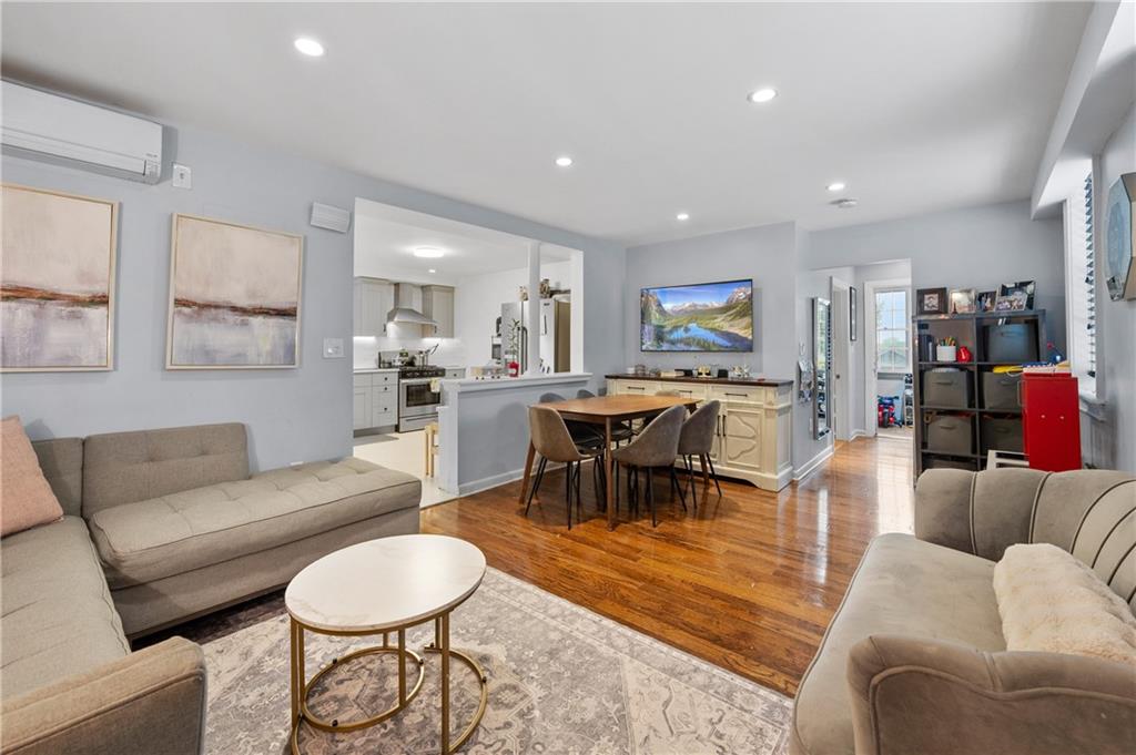 4 Wilson Terrace, Staten  Island, New York, 10304 image 35