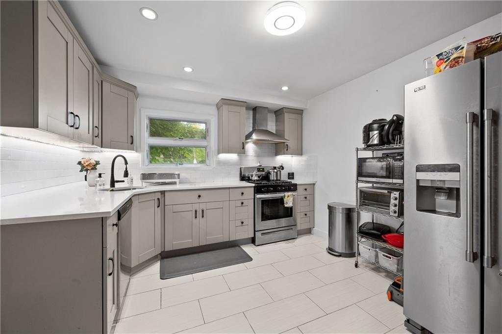 4 Wilson Terrace, Staten  Island, New York, 10304 image 36