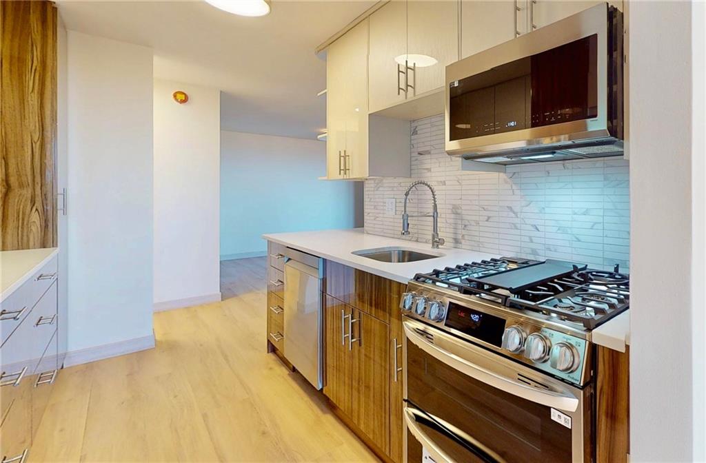 35 Seacoast Terrace 9C, Brooklyn, New York, 11235 image 9