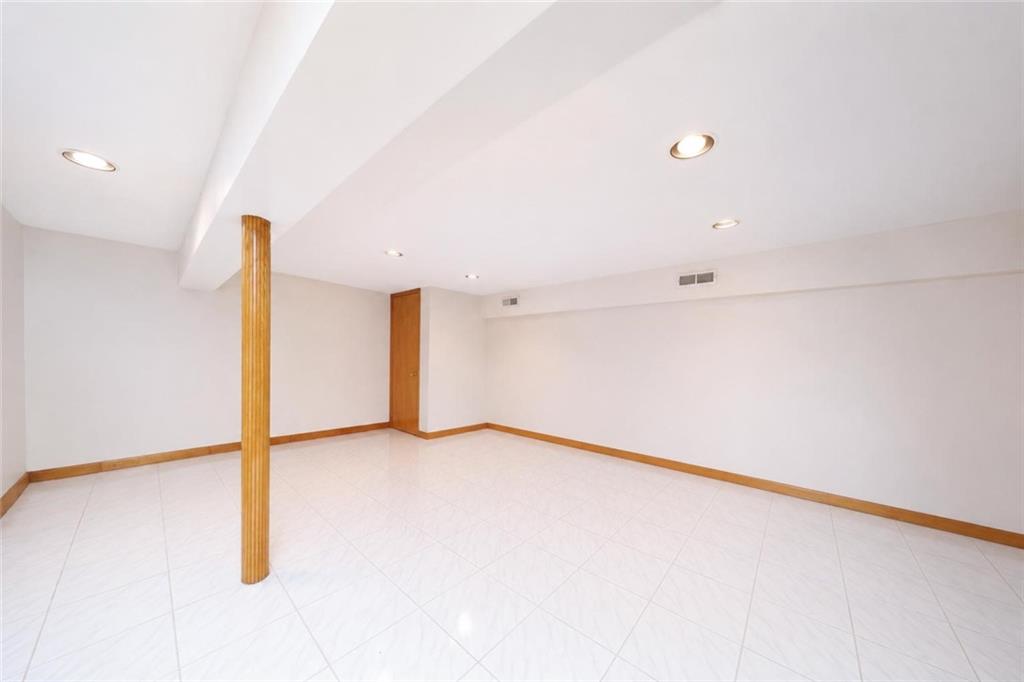 60 Guyon Avenue, Staten  Island, New York, 10306 image 28