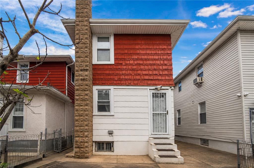18 Lloyd Court, Brooklyn, New York, 11223 image 20