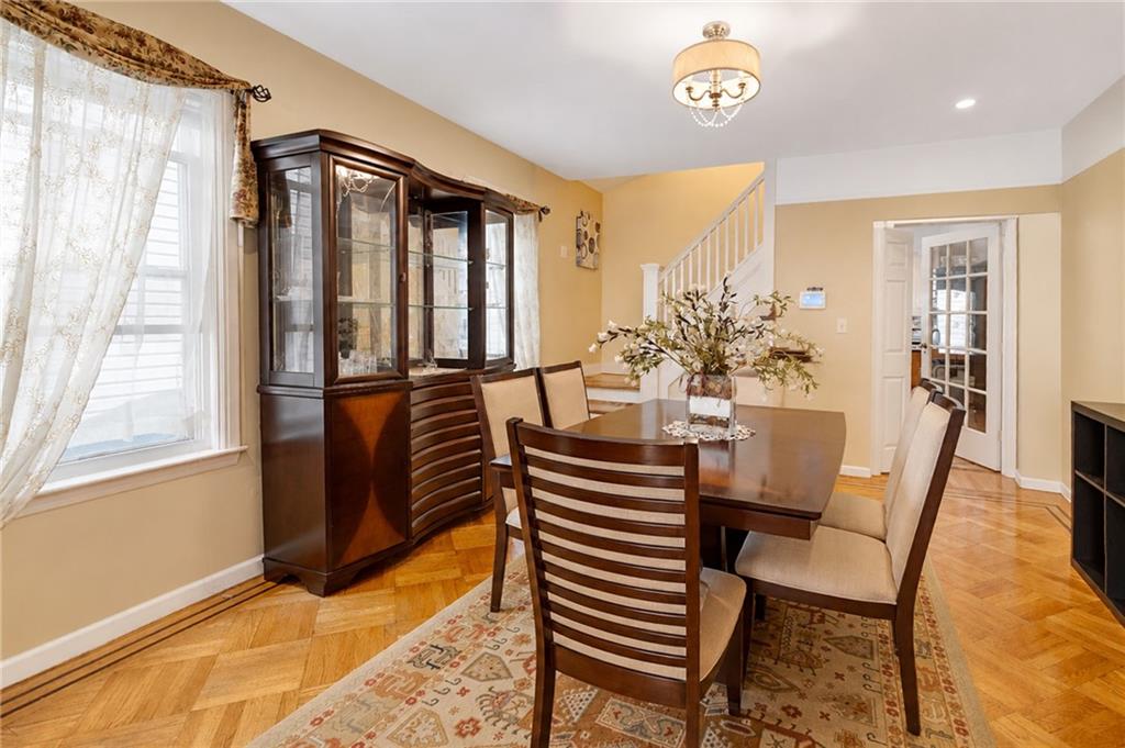 18 Lloyd Court, Brooklyn, New York, 11223 image 7