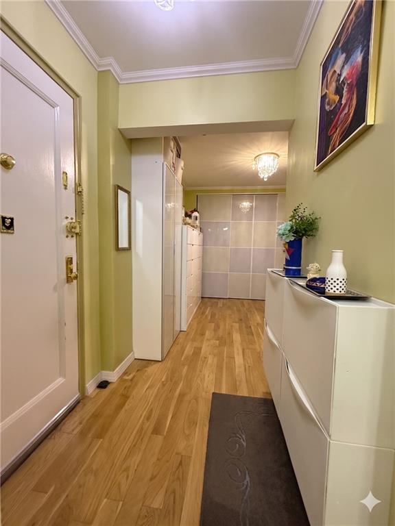2514 East 7th Street 5G Image 4