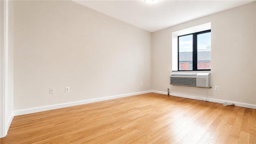 6070 Woodhaven Boulevard 3F Image 5