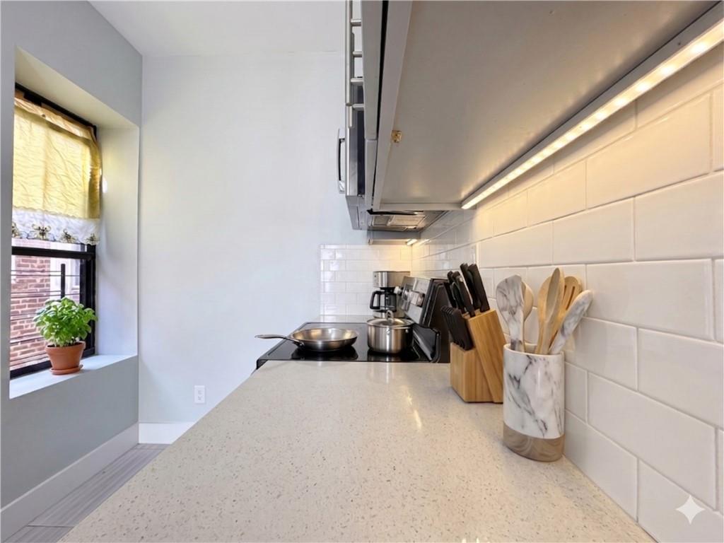 2850 West 17th Street, Brooklyn, New York, 11224 image 16