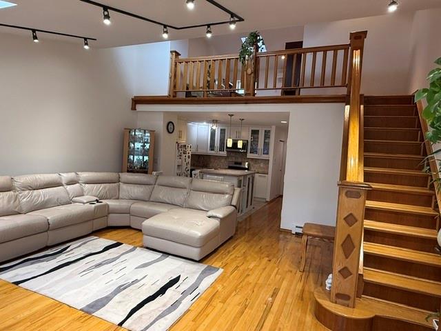 26 Cove Lane 11C Image 2