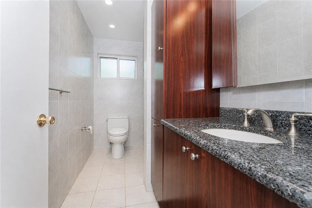 33 Belmar Drive 1, Staten  Island, New York, 10314 image 20