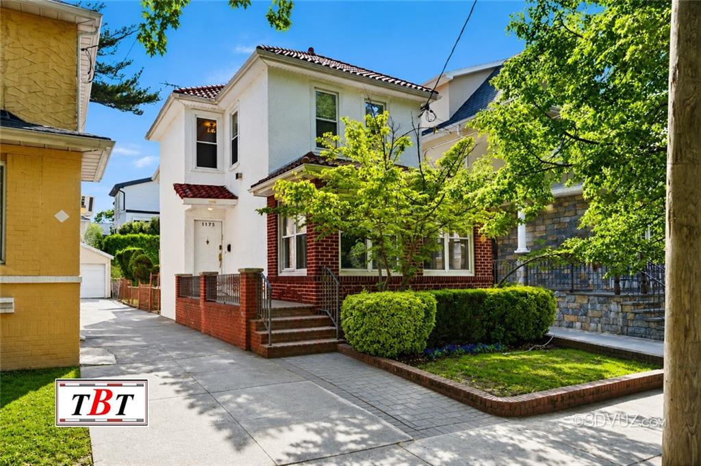 1175 East 27th Street Image 3