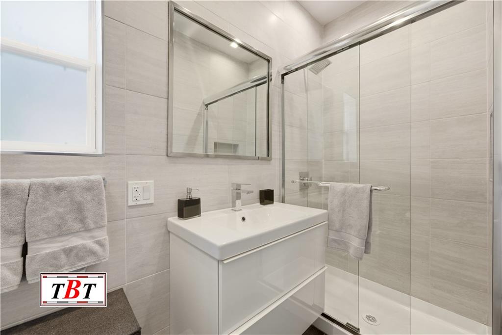 1175 East 27th Street, Brooklyn, New York, 11210 image 17
