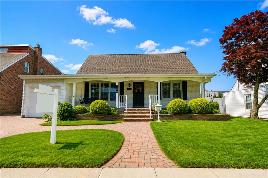 106 Lander Avenue Image 5