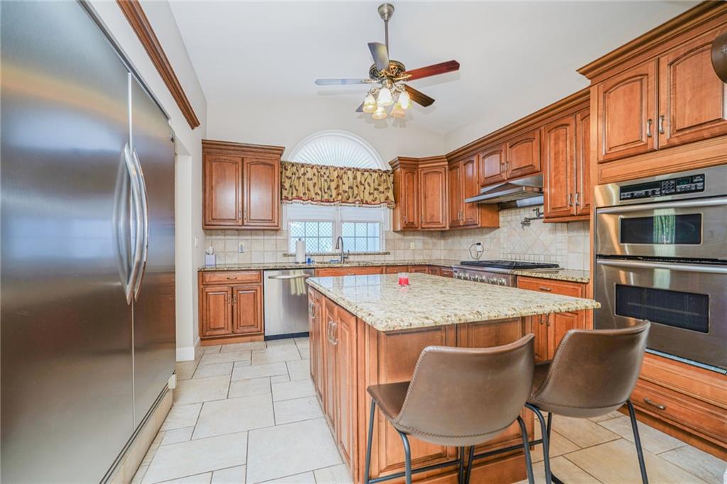 106 Lander Avenue, Staten  Island, New York, 10314 image 7
