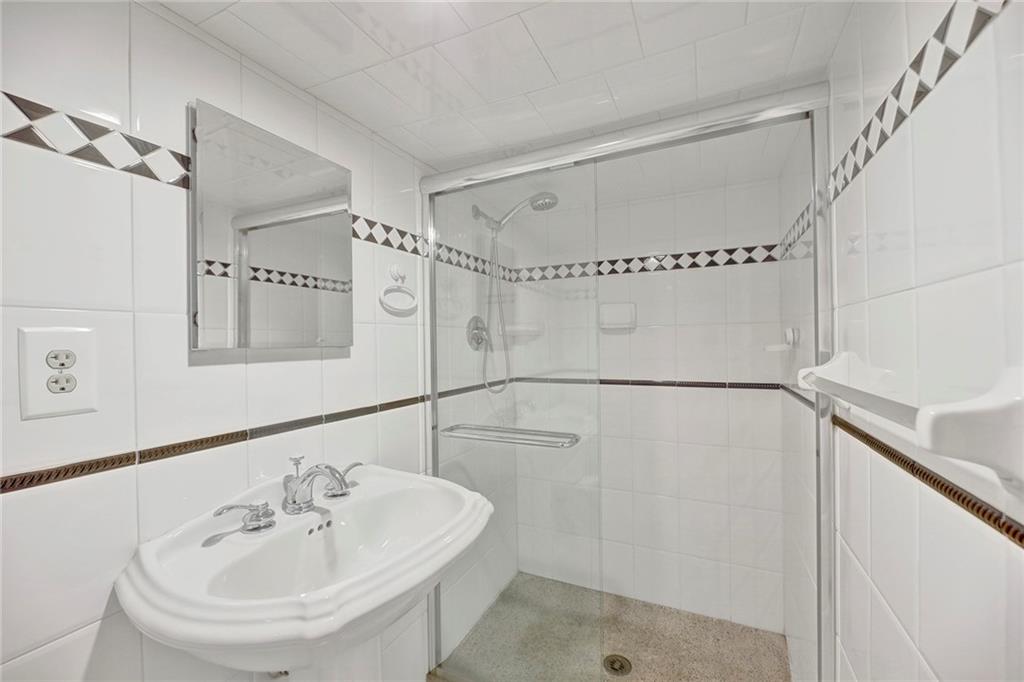 7607 Colonial Road, Brooklyn, New York, 11209 image 19