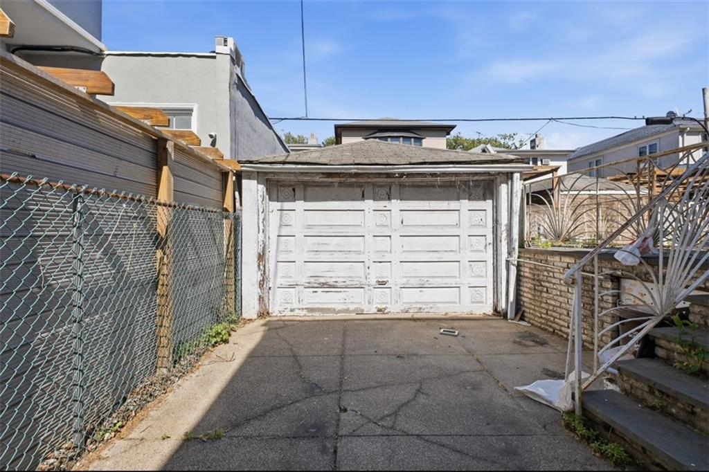 2083 East 1st Street, Brooklyn, New York, 11223 image 15