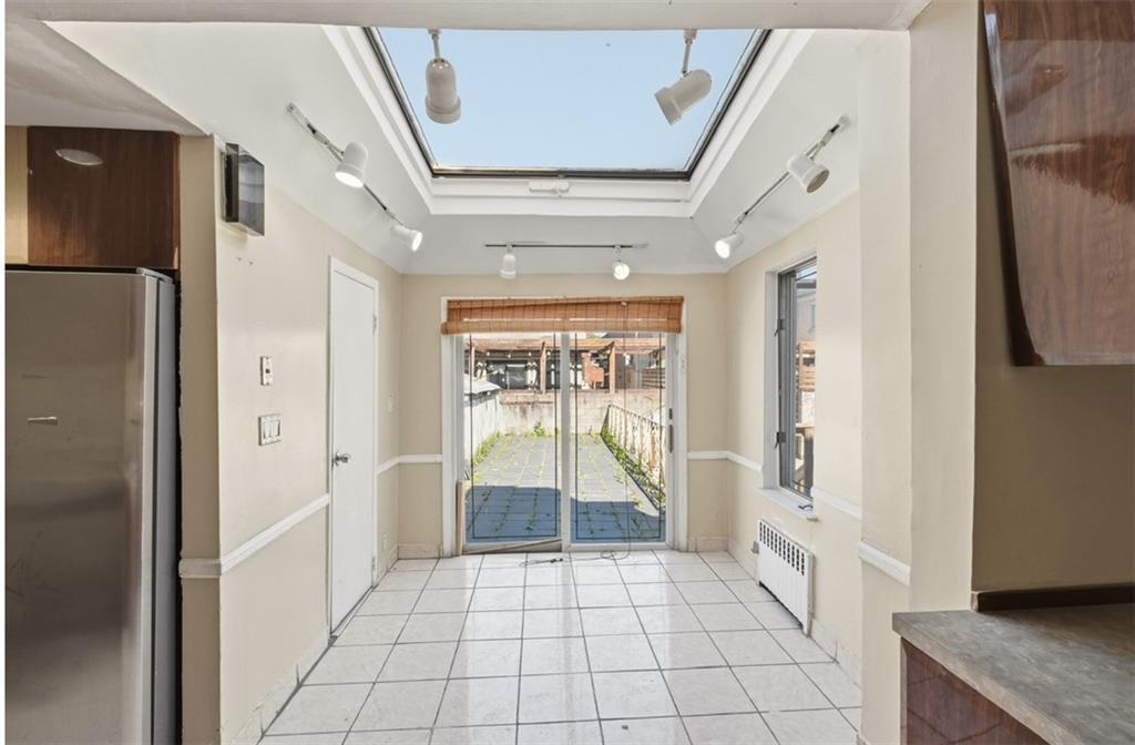 2083 East 1st Street, Brooklyn, New York, 11223 image 6