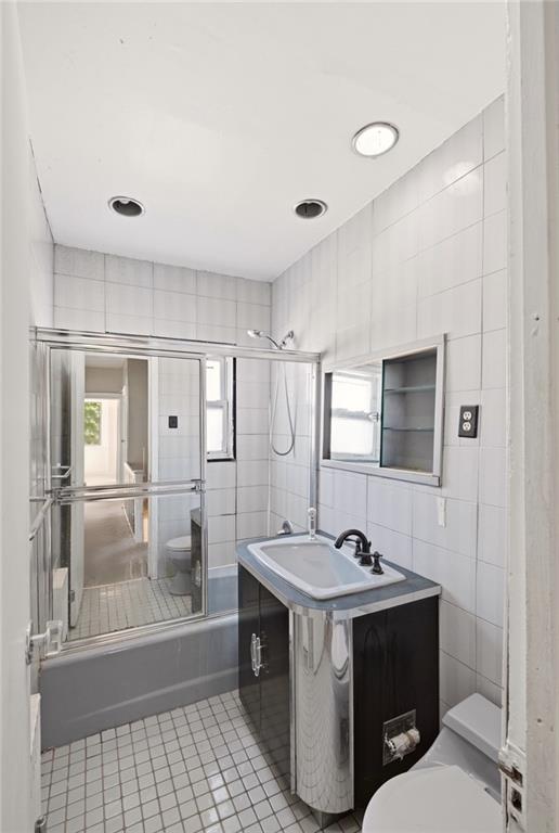 2083 East 1st Street, Brooklyn, New York, 11223 image 7