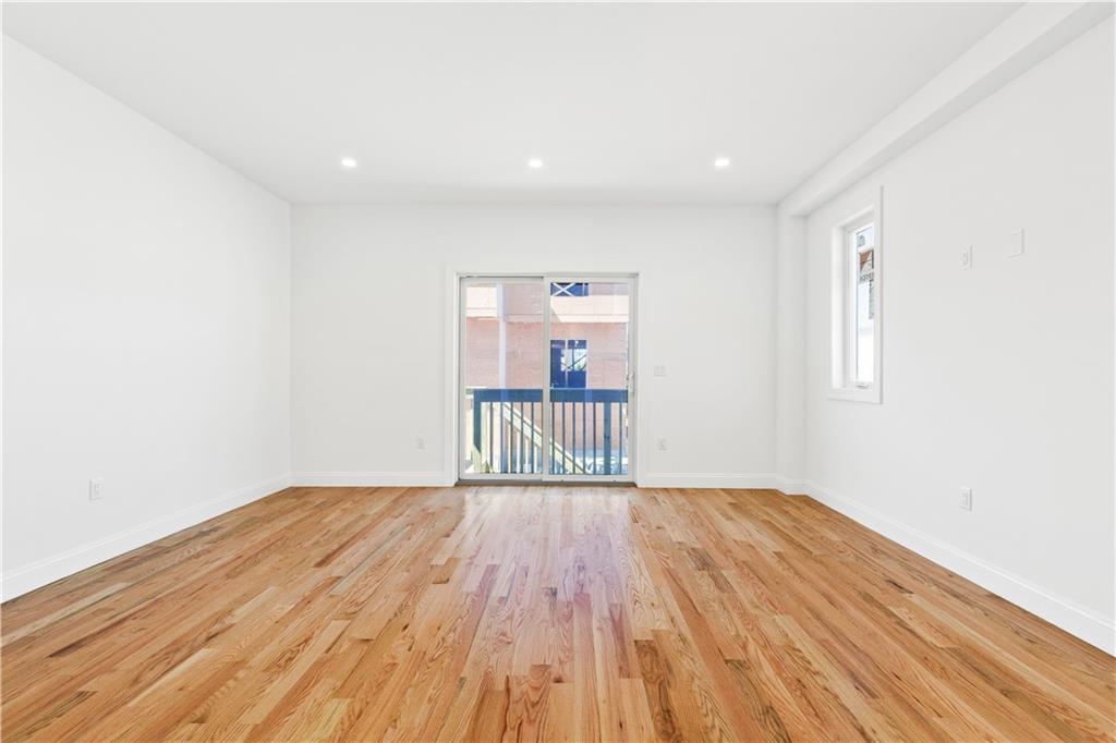 1016 Annadale Road, Staten  Island, New York, 10312 image 21