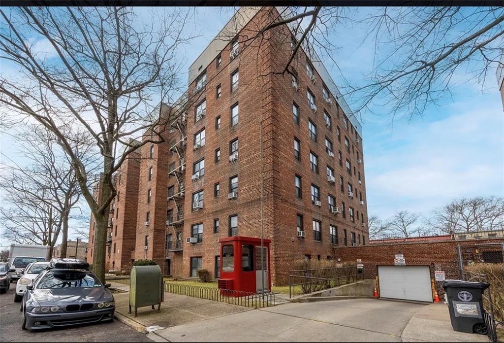 40 East 43rd Street 3E, Brooklyn, New York, 1123
