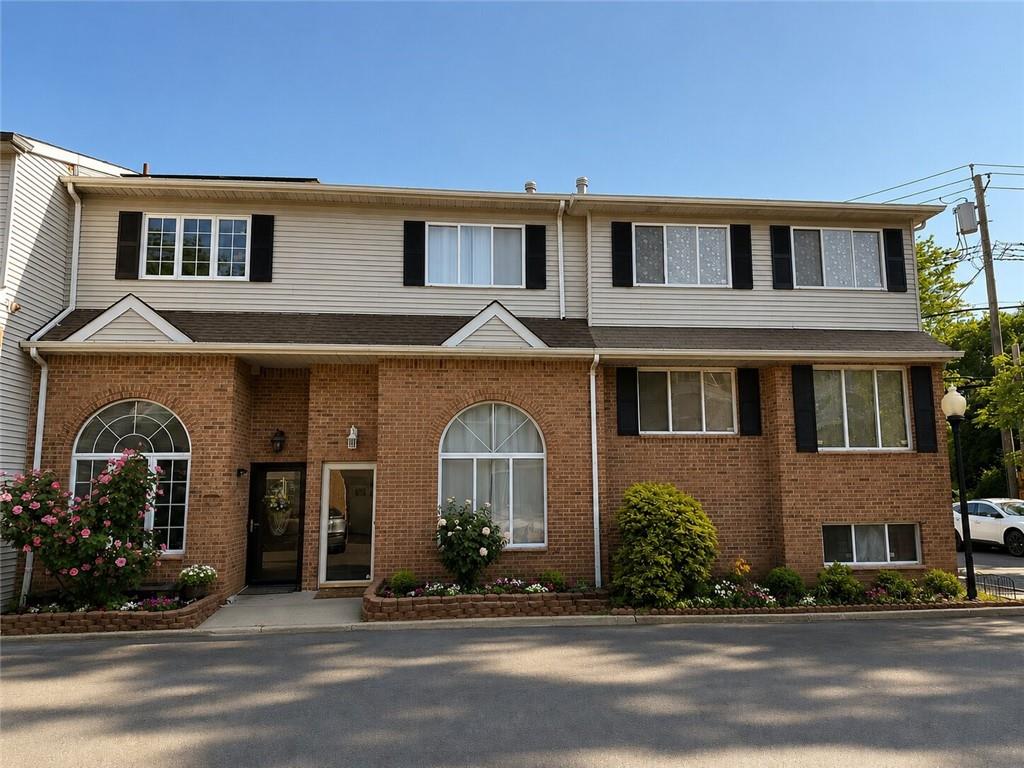 52 Seneca Loop, Staten  Island, New York, 10314 image 12