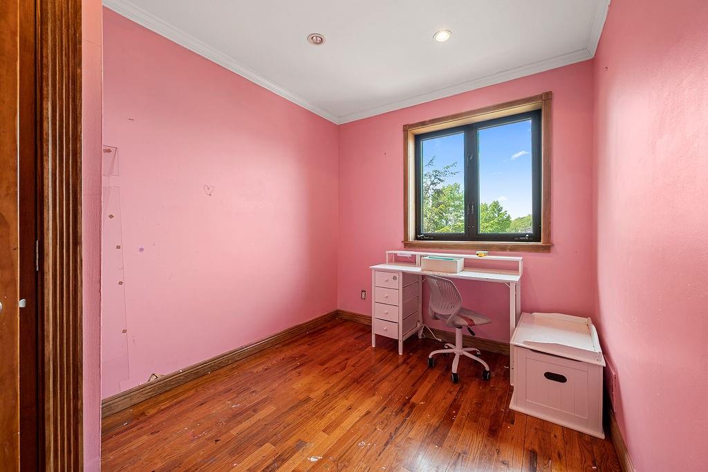 340 Hillbrook Drive 340, Staten  Island, New York, 10305 image 15