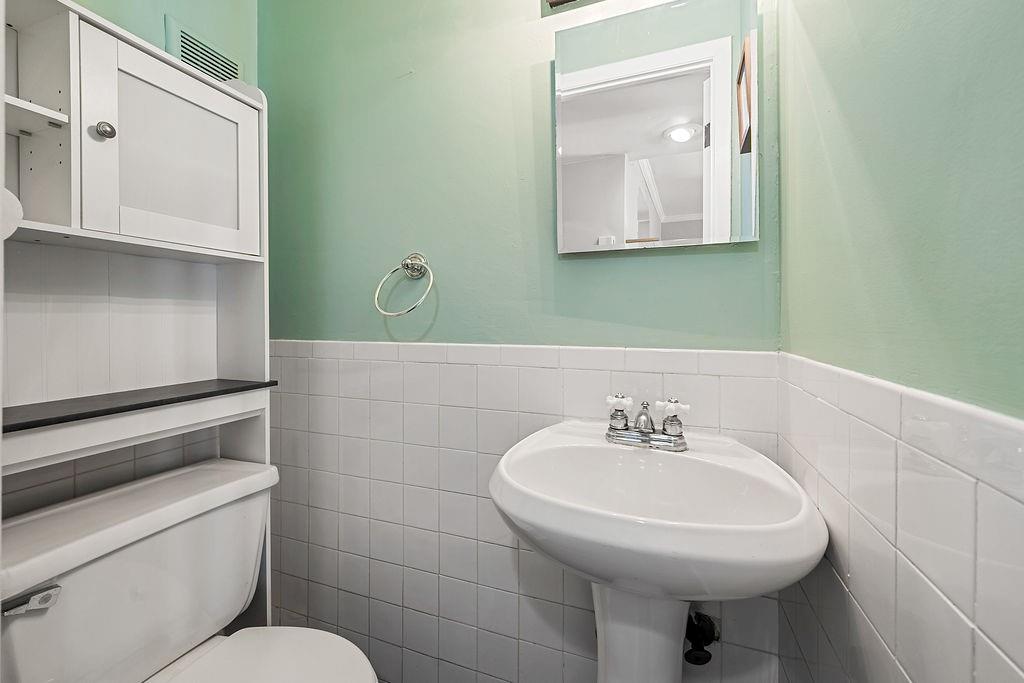 342 Hillbrook Drive 342, Staten  Island, New York, 10305 image 12