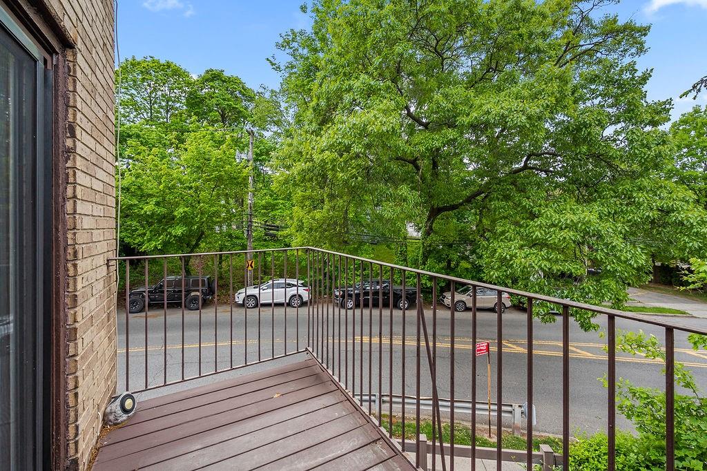 342 Hillbrook Drive 342, Staten  Island, New York, 10305 image 13