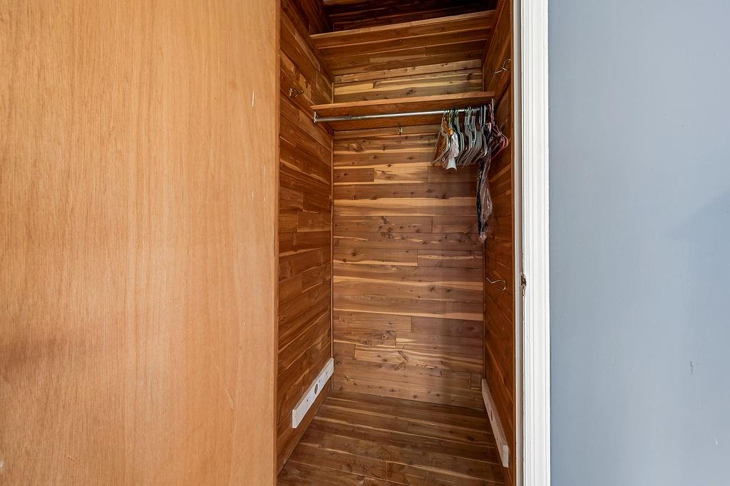 342 Hillbrook Drive 342, Staten  Island, New York, 10305 image 17