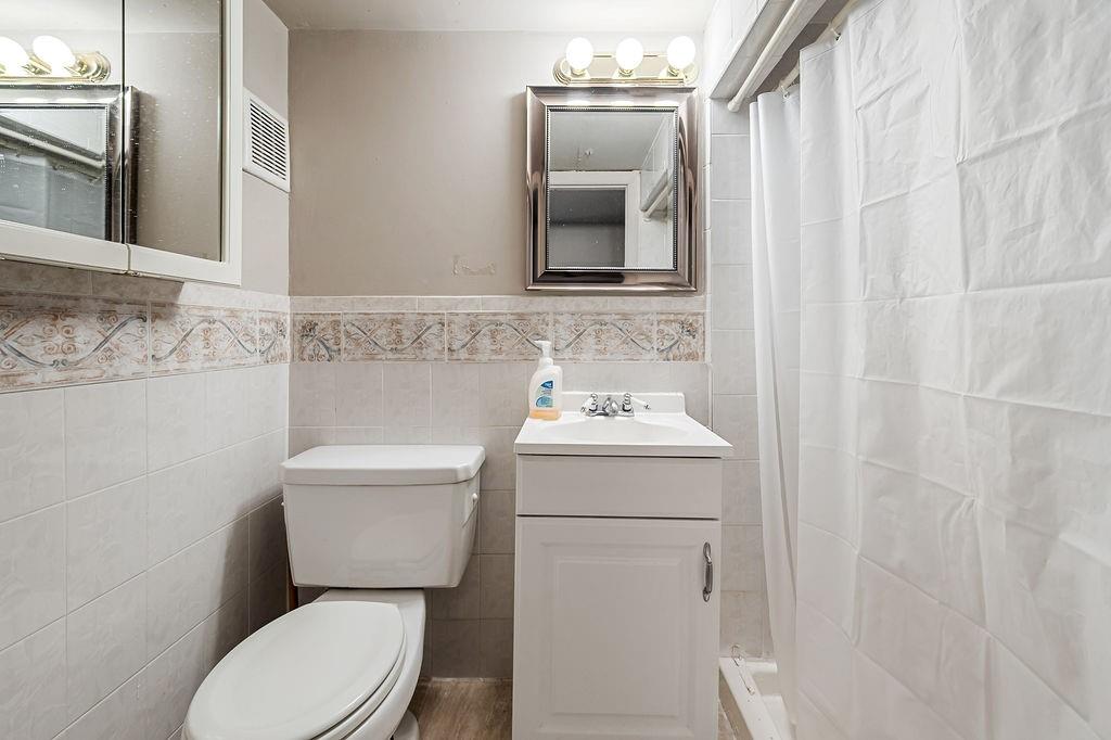 342 Hillbrook Drive 342, Staten  Island, New York, 10305 image 22