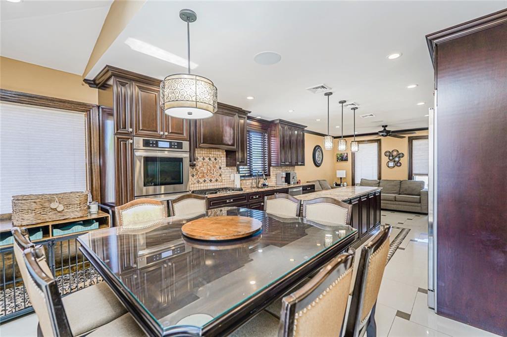 14 Walnut Place, Staten  Island, New York, 10306 image 15