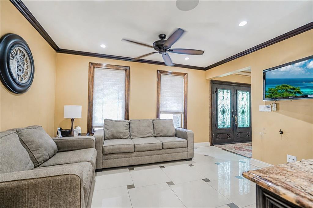 14 Walnut Place, Staten  Island, New York, 10306 image 9