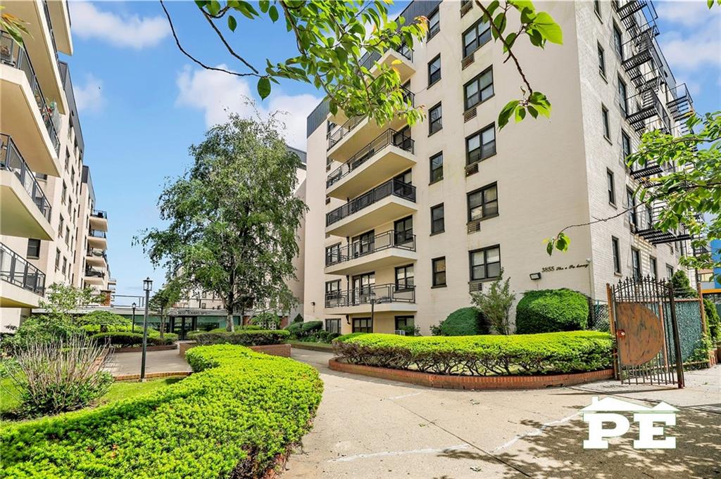 3855 Shore Parkway 2L, Brooklyn, New York, 11235 image 21
