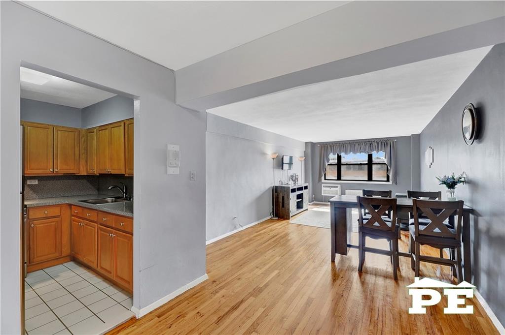 3855 Shore Parkway 2L, Brooklyn, New York, 11235 image 7