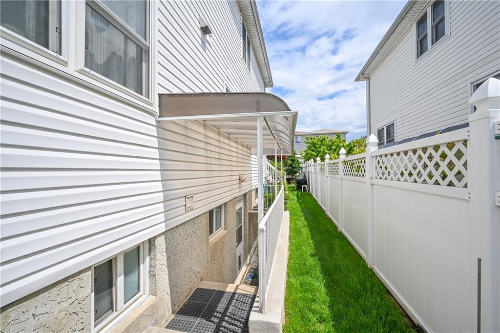 1325 East 66th Street Image 4