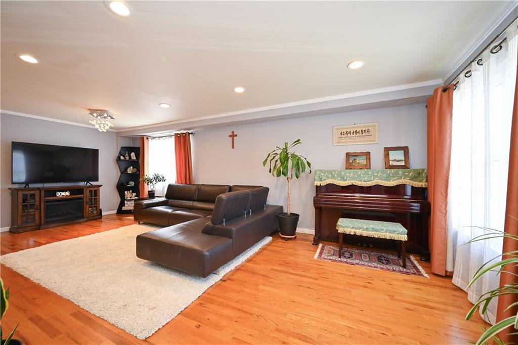 1325 East 66th Street, Brooklyn, New York, 11234 image 7