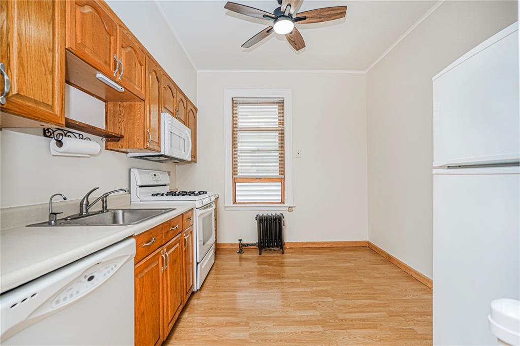 223 96th Street, Brooklyn, New York, 11209 image 23