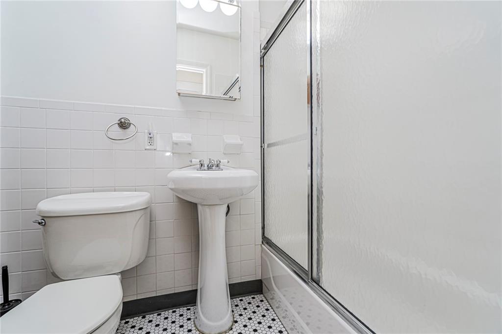 223 96th Street, Brooklyn, New York, 11209 image 27