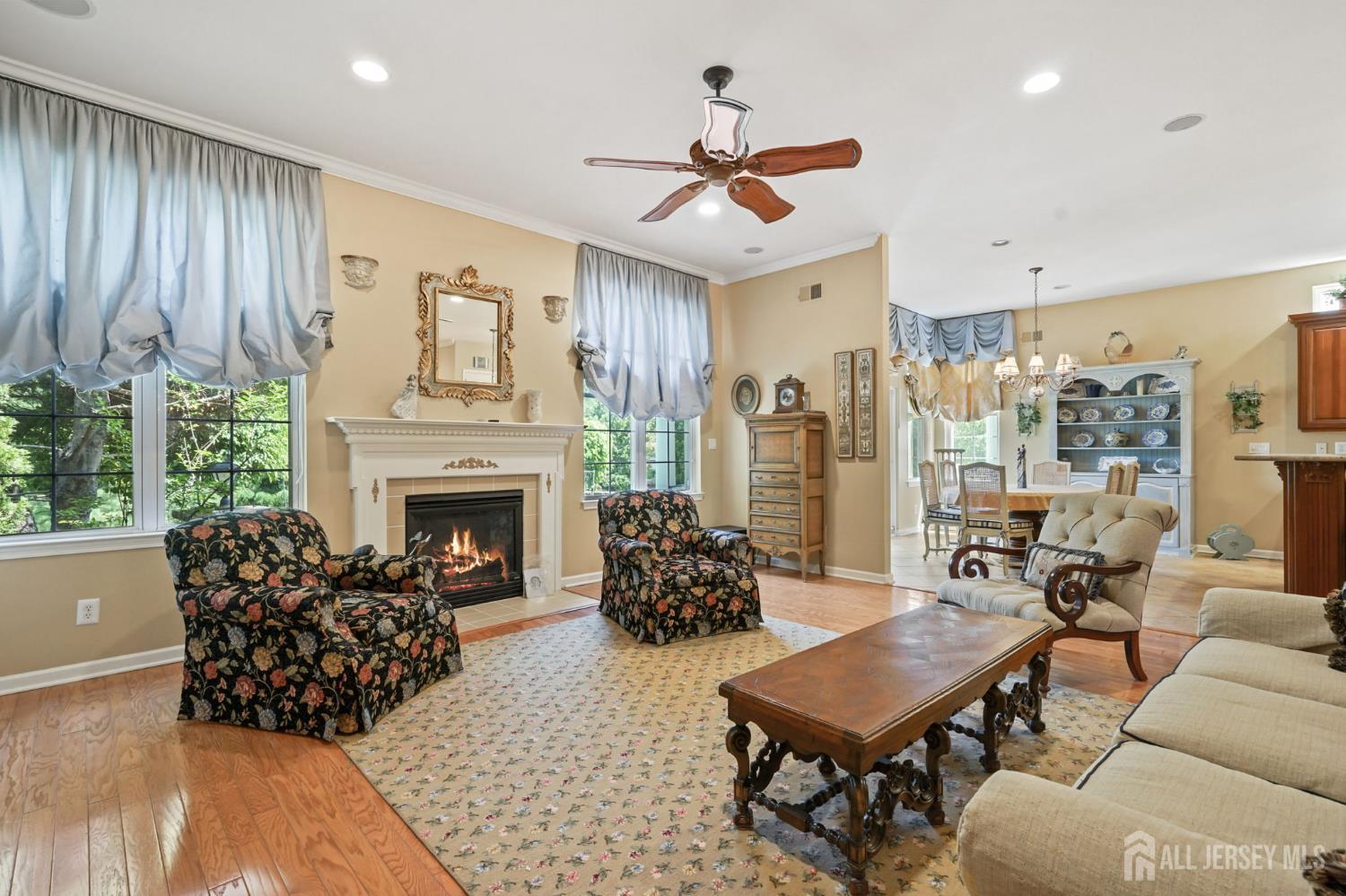 93 Country Club Drive Image 5
