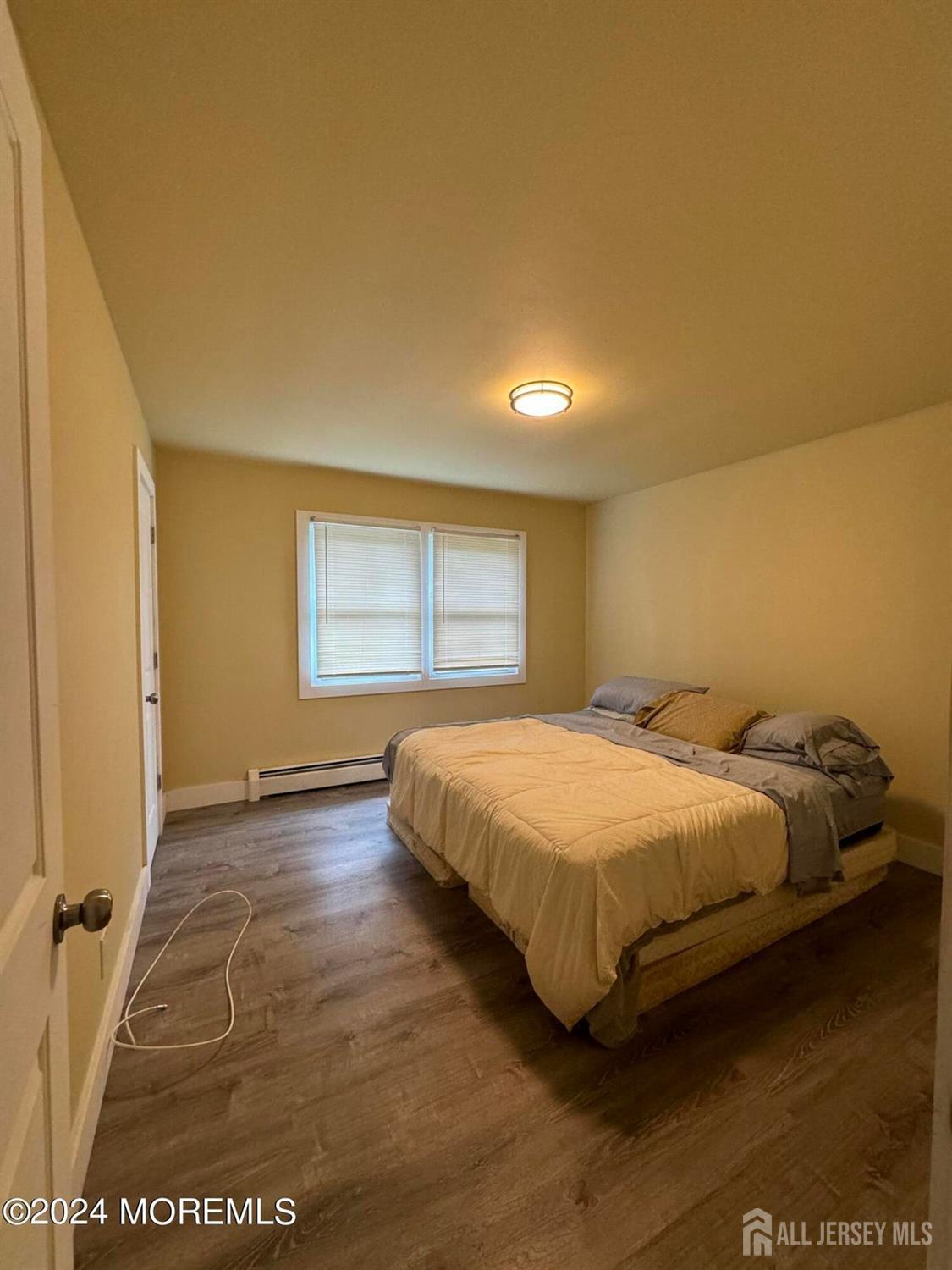 42 E 5th Street Image 5
