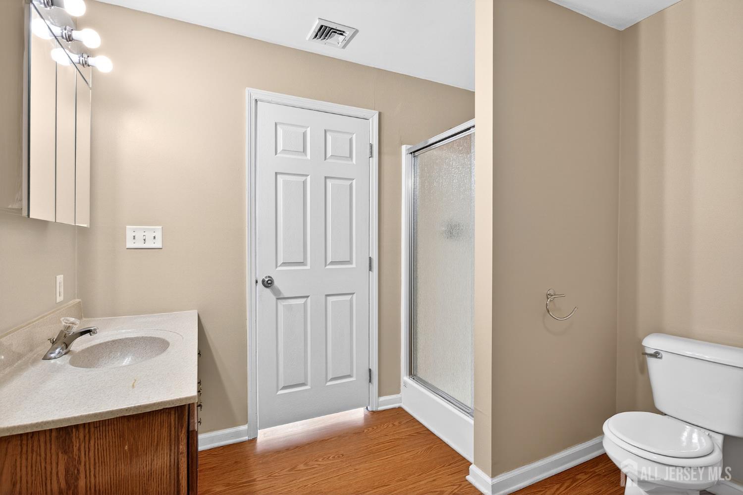 977 Cox Road, North Brunswick, NJ, 08902 image 14