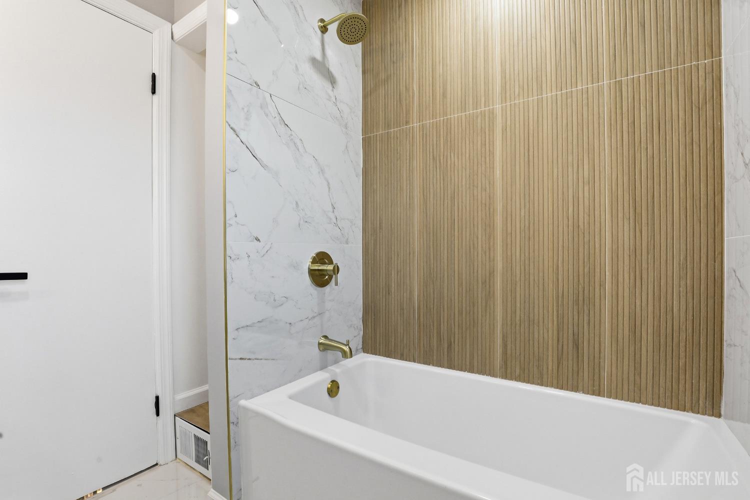 18 muth Street, South Amboy, NJ, 08879 image 24