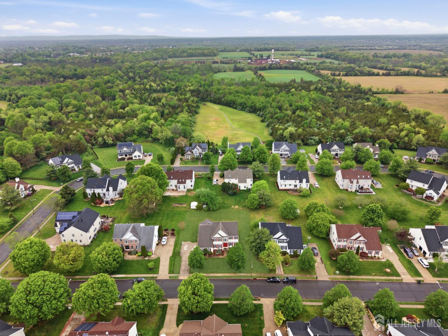 10 Julie Court, Franklin, NJ, 08873 image 49