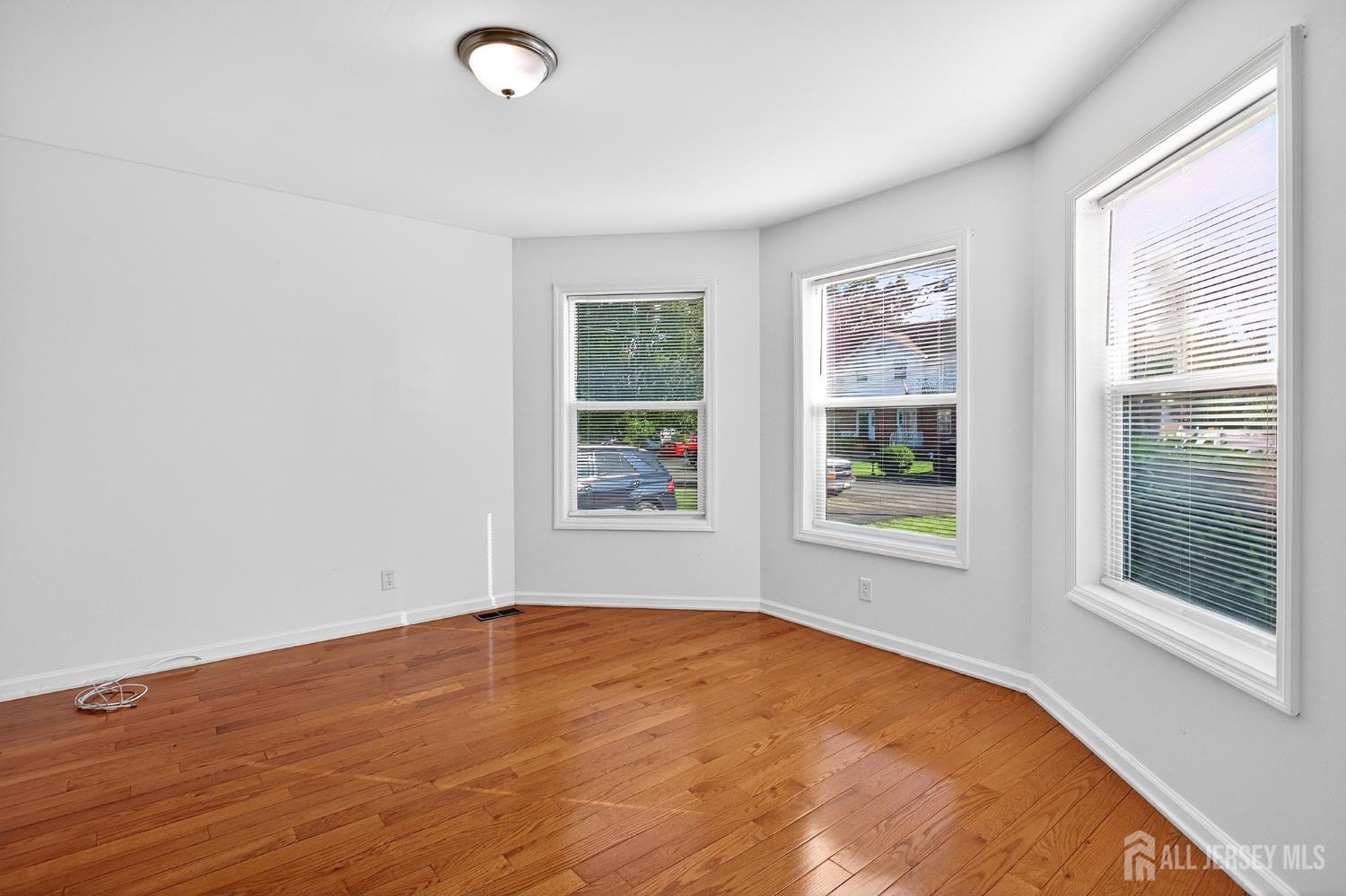 977 Cox Road, North Brunswick, NJ, 08902 image 24