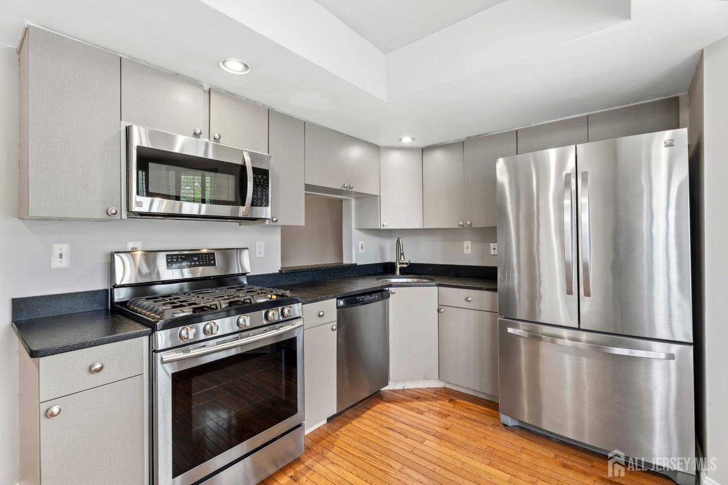 88 Wilshire Court, Old Bridge, NJ, 08857 image 10