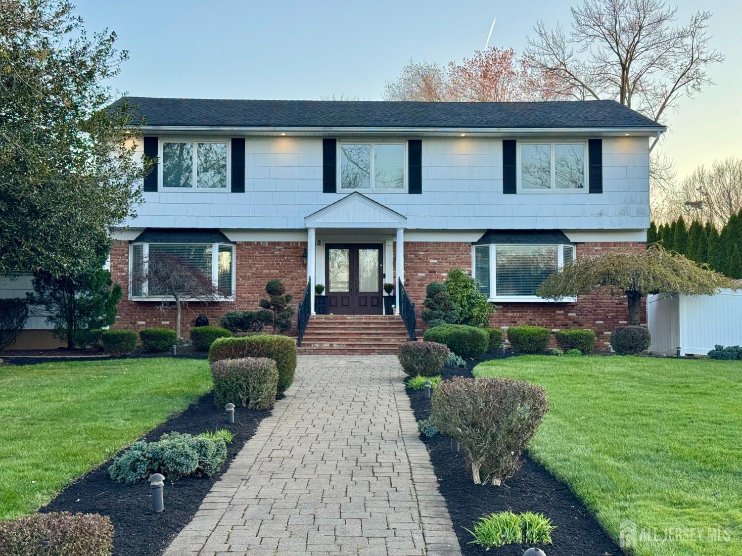 3 Kelton Place Image 1