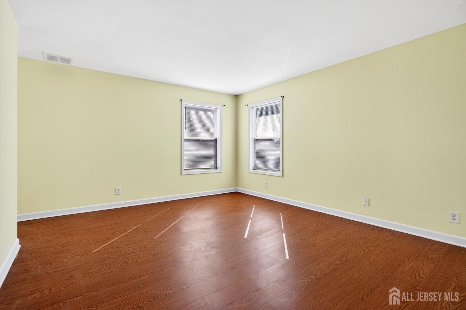 977 Cox Road, North Brunswick, NJ, 08902 image 10