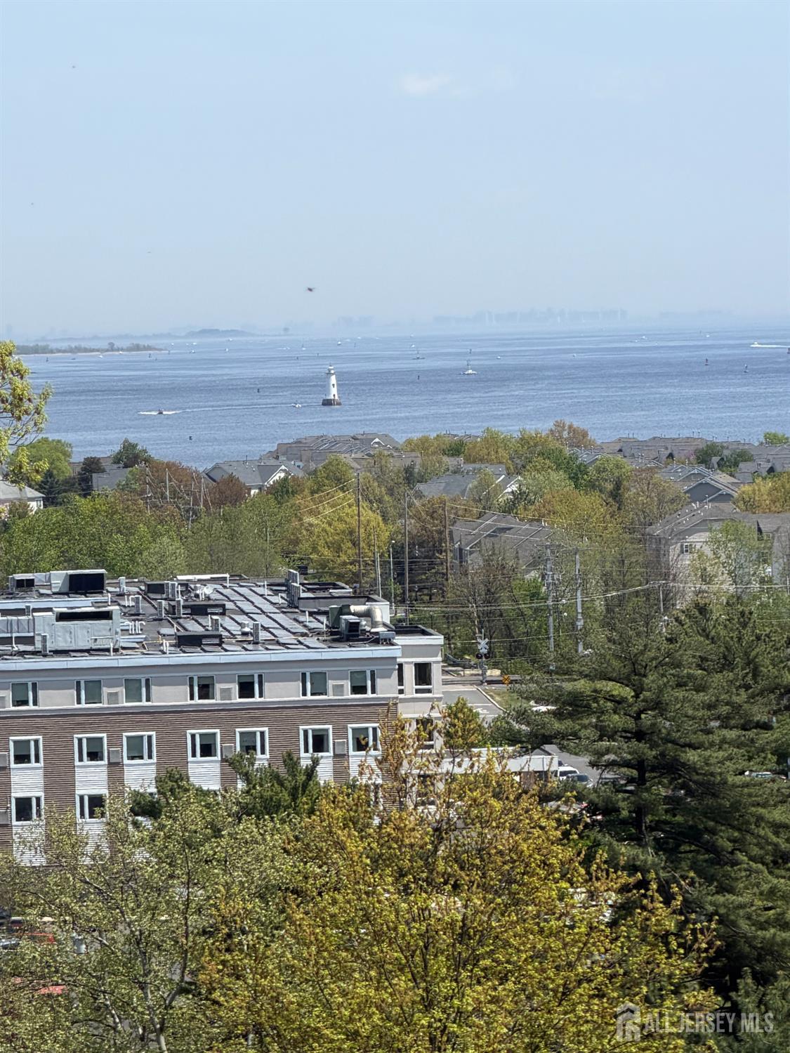 367 Ferris Street Image 1